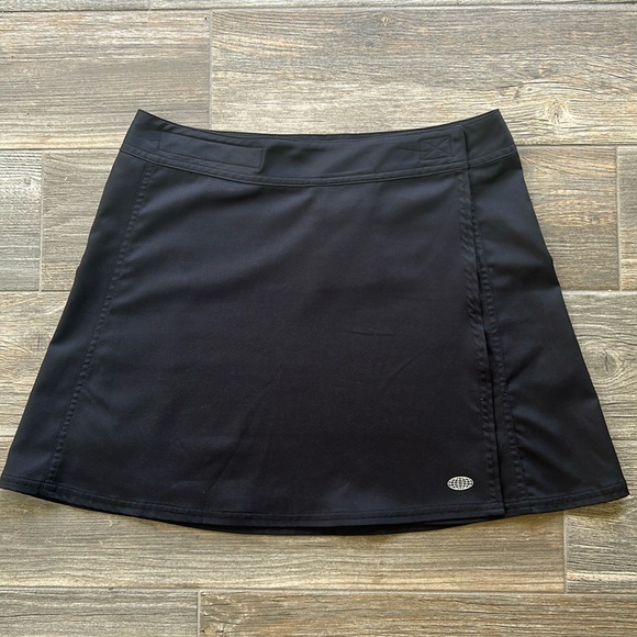 Reel Legends Black wrap skirt size S - Picture 1 of 6